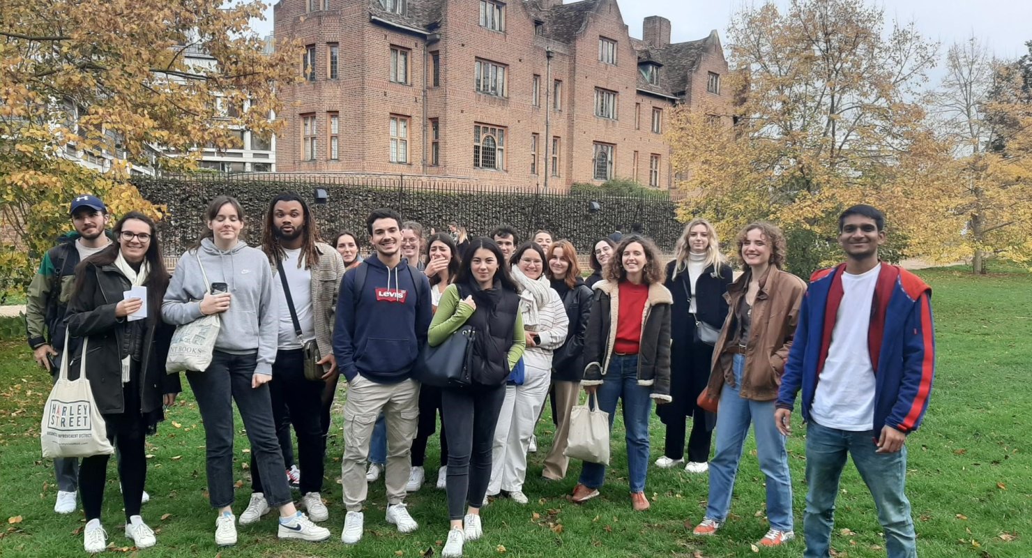 Les excursions organisées par le groupe OMNES Education dans les villes d’Oxford et Cambridge