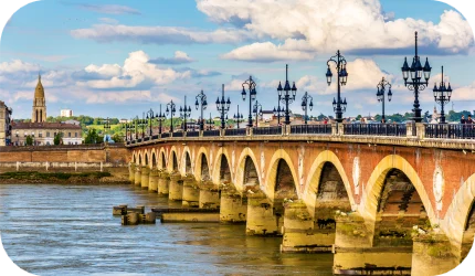Des campus en France & en Europe